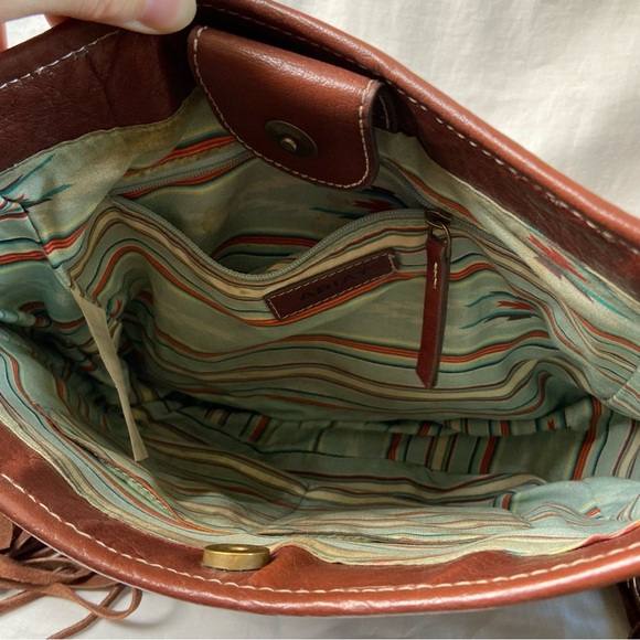 Ariat Victoria Fringe Crossbody - Picture 8 of 8